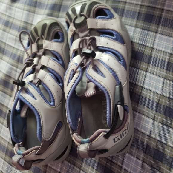 Giro sandals - Picture 1 of 4